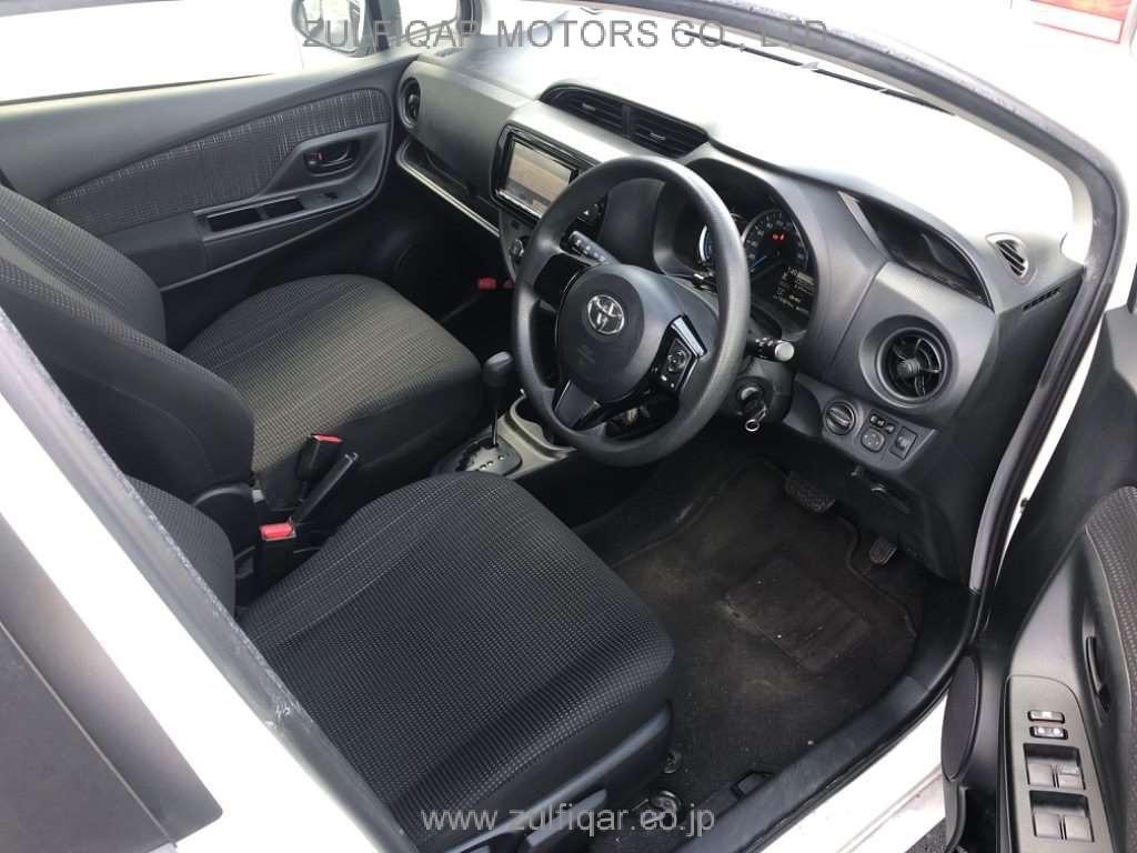 TOYOTA VITZ 2018 Image 5
