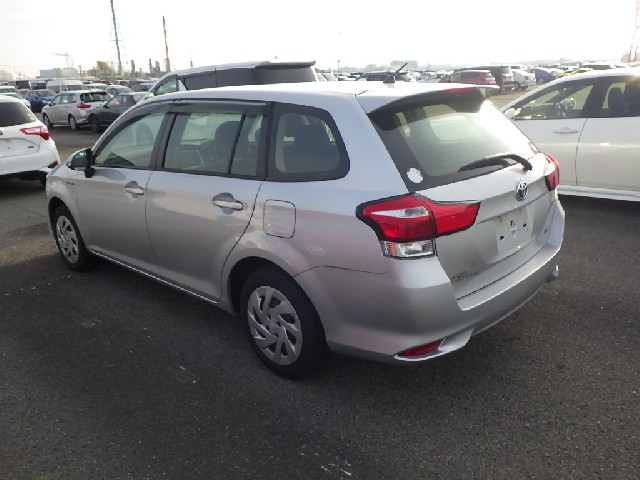 TOYOTA COROLLA FIELDER 2018 Image 23