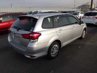 TOYOTA COROLLA FIELDER 2018 Image 18