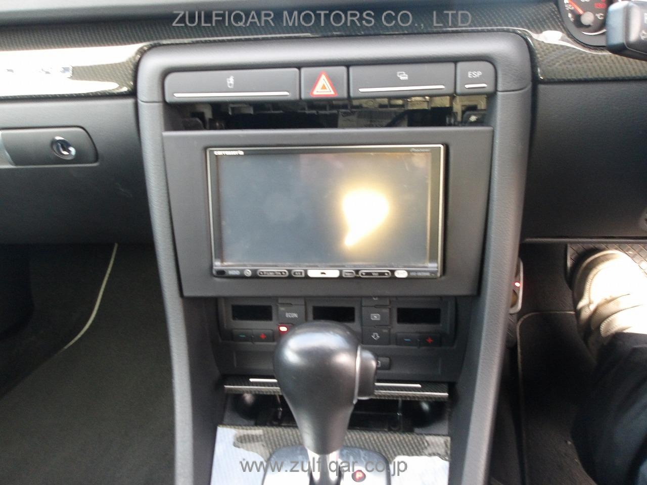 AUDI A4 2007 Image 9