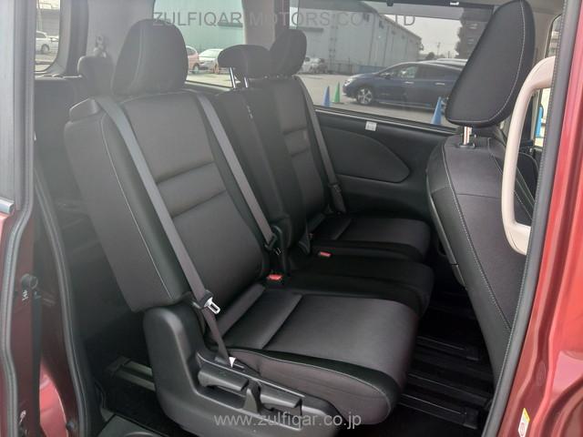 NISSAN SERENA 2016 Image 27