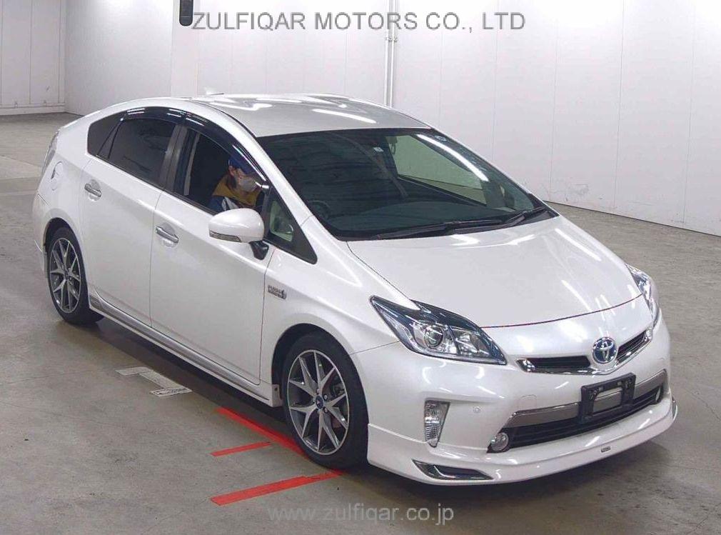 TOYOTA PRIUS PHV 2015 Image 1