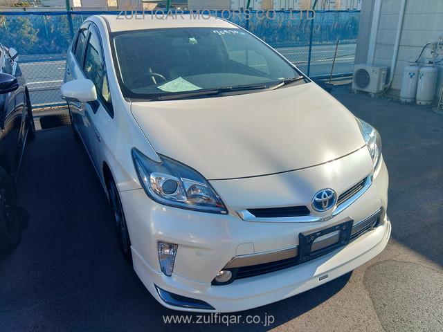 TOYOTA PRIUS PHV 2015 Image 7