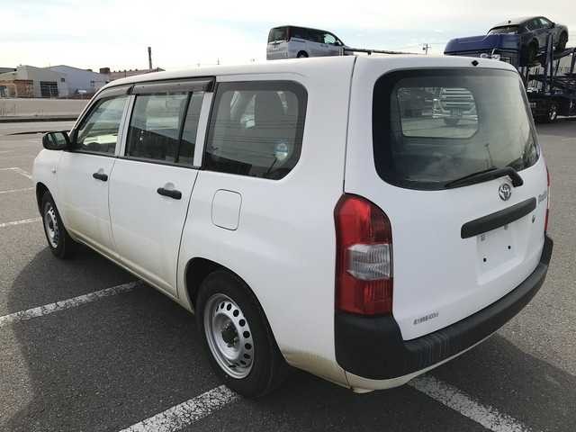 TOYOTA PROBOX 2018 Image 22