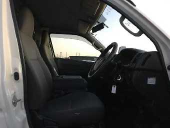 TOYOTA HIACE 2016 Image 11