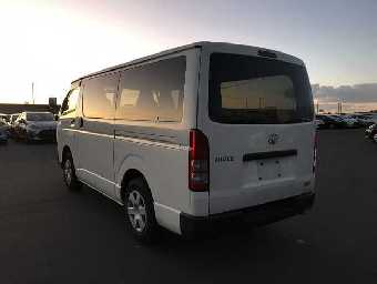 TOYOTA HIACE 2016 Image 15
