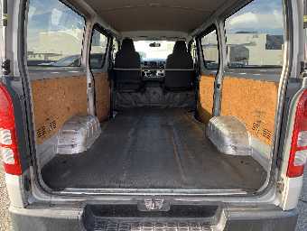 TOYOTA HIACE 2016 Image 11