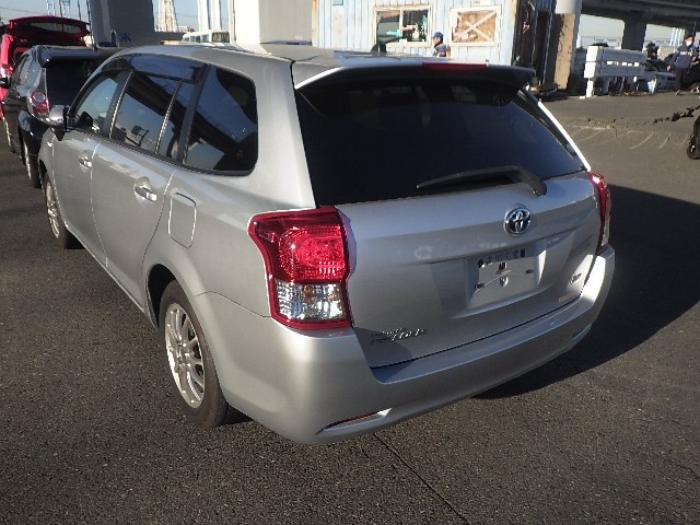 TOYOTA COROLLA FIELDER 2014 Image 19