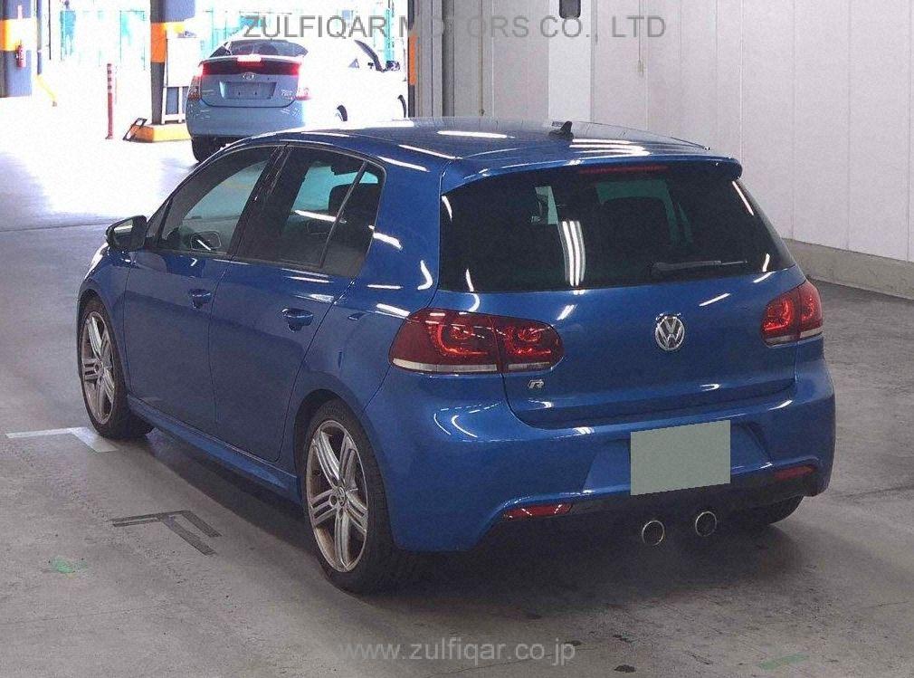 VOLKSWAGEN GOLF 2010 Image 2