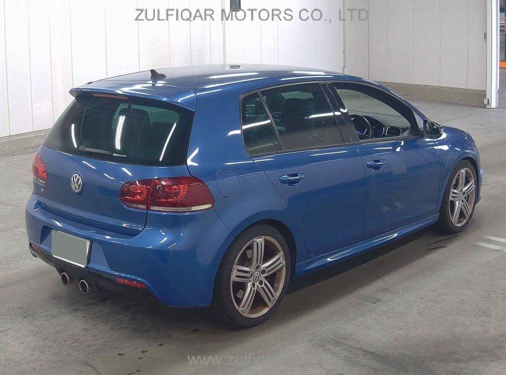 VOLKSWAGEN GOLF 2010 Image 5