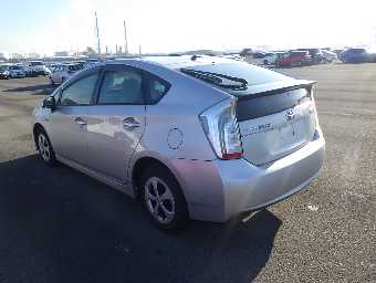 TOYOTA PRIUS PHV 2013 Image 11