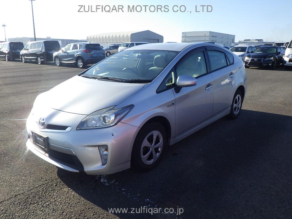 TOYOTA PRIUS PHV 2013 Image 10