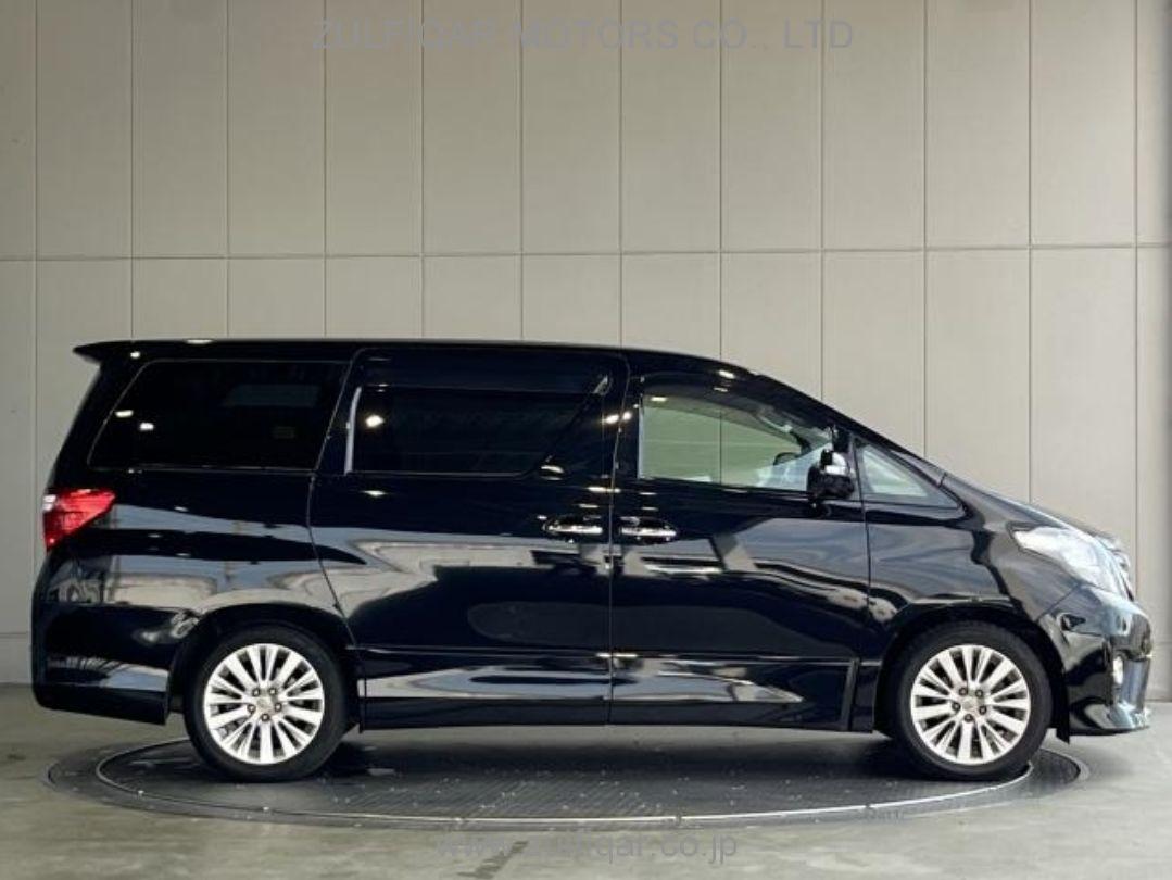 TOYOTA ALPHARD 2015 Image 4