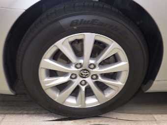 TOYOTA MARK X 2017 Image 9