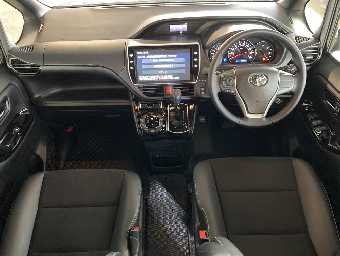 TOYOTA NOAH 2020 Image 3