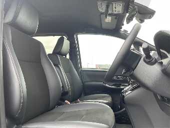 TOYOTA NOAH 2020 Image 20