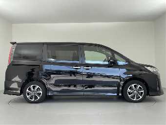 TOYOTA NOAH 2020 Image 33