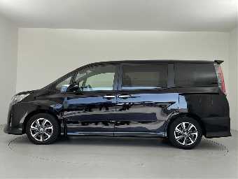 TOYOTA NOAH 2020 Image 34