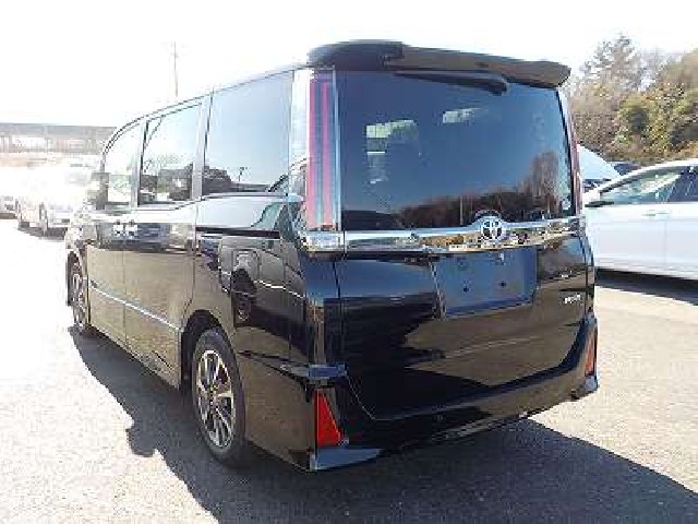 TOYOTA NOAH 2020 Image 59