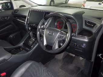 TOYOTA ALPHARD 2021 Image 5