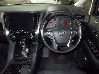 TOYOTA ALPHARD 2021 Image 6