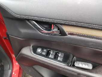 MAZDA CX-8 2018 Image 12