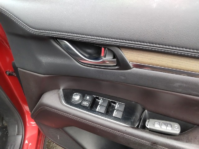 MAZDA CX-8 2018 Image 19