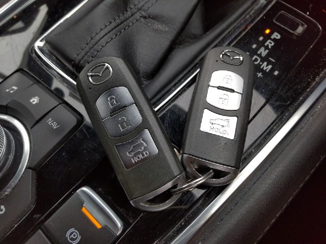 MAZDA CX-8 2018 Image 20