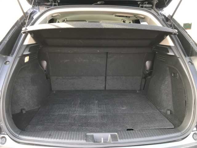 HONDA VEZEL 2018 Image 21