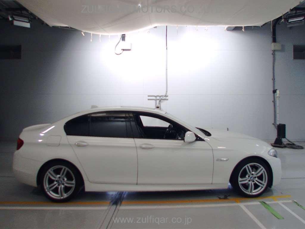 BMW 5 SERIES 2012 Image 3