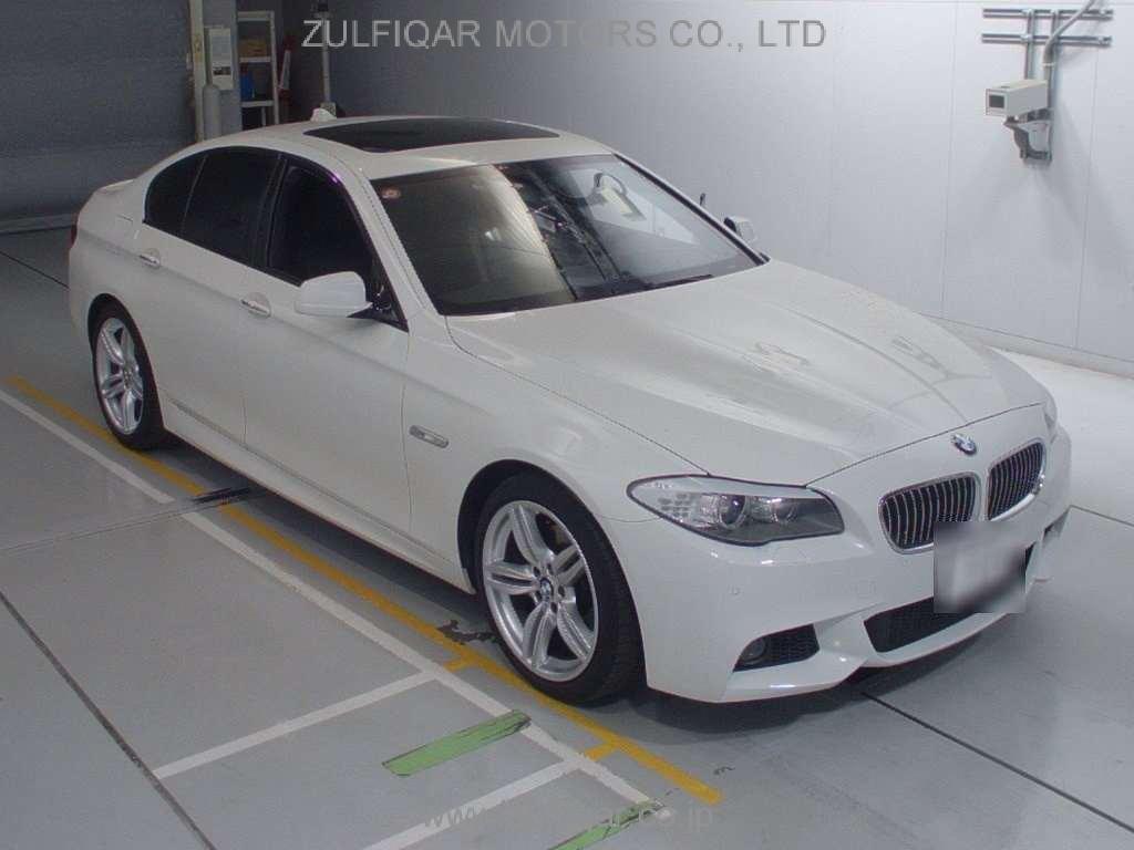 BMW 5 SERIES 2012 Image 5