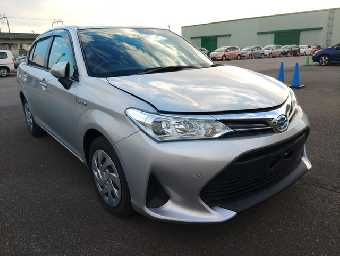 TOYOTA COROLLA AXIO 2018 Image 11