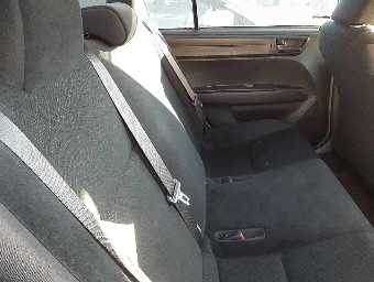 TOYOTA COROLLA AXIO 2018 Image 9