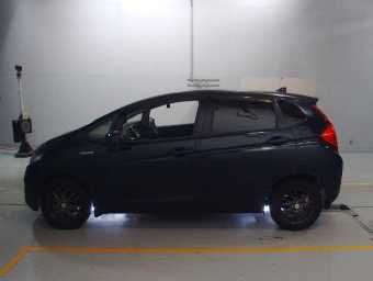HONDA FIT HYBRID 2016 Image 4
