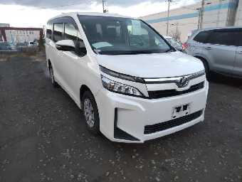 TOYOTA VOXY 2018 Image 6