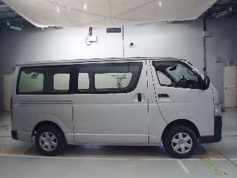 TOYOTA REGIUSACE 2018 Image 3