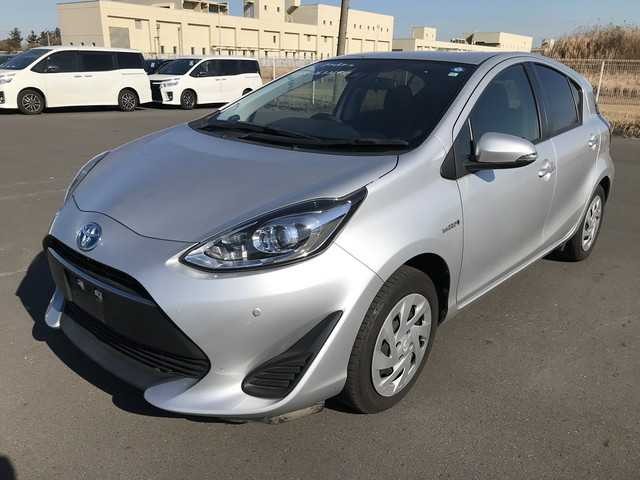 TOYOTA AQUA 2019 Image 21