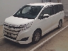 TOYOTA NOAH 2018 Image 1