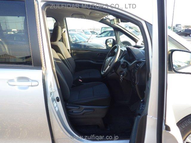 TOYOTA NOAH 2019 Image 23