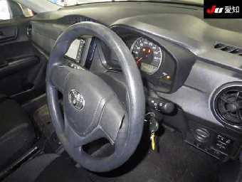 TOYOTA COROLLA AXIO 2018 Image 5