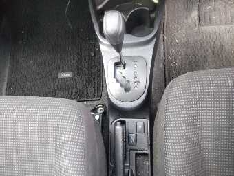 TOYOTA VITZ 2016 Image 11