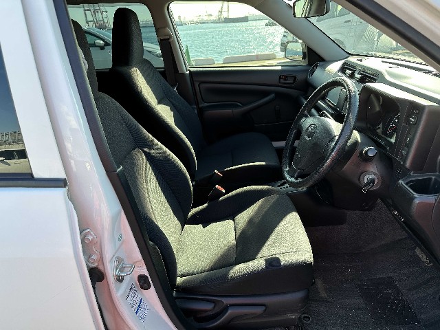 TOYOTA PROBOX 2018 Image 23