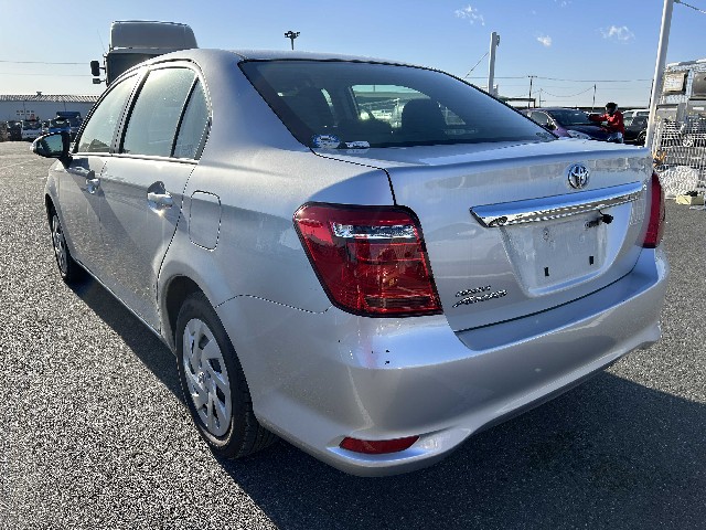 TOYOTA COROLLA AXIO 2020 Image 19