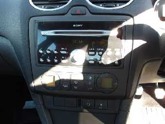 FORD FOCUS 2006 Image 8