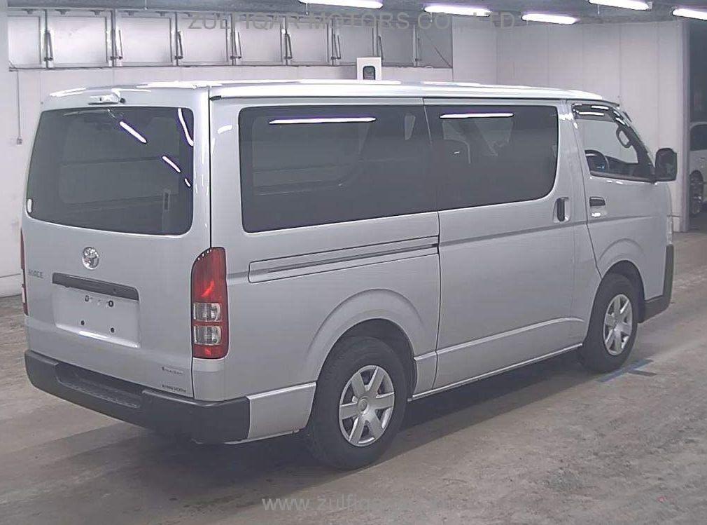 TOYOTA HIACE 2022 Image 5