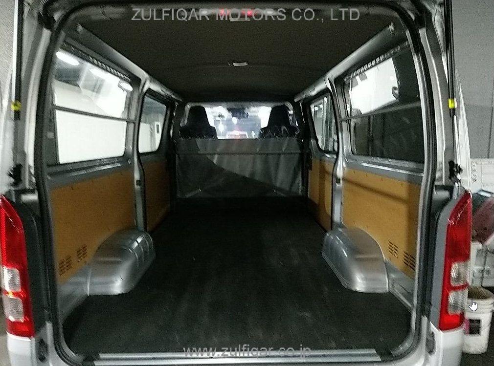 TOYOTA HIACE 2022 Image 6