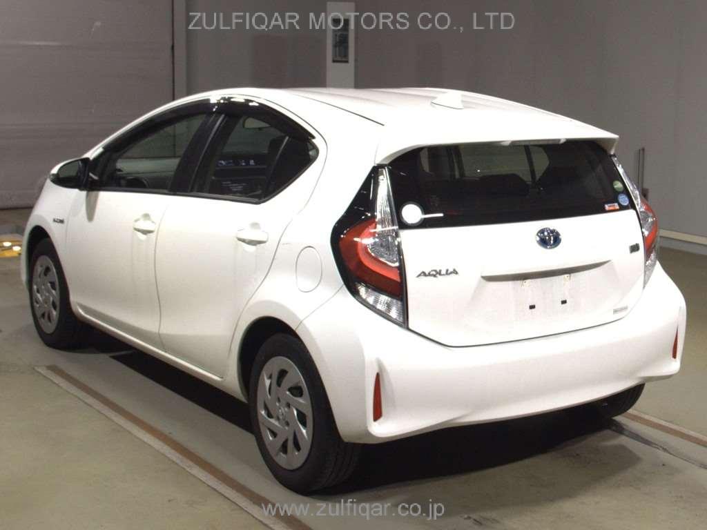 TOYOTA AQUA 2018 Image 4