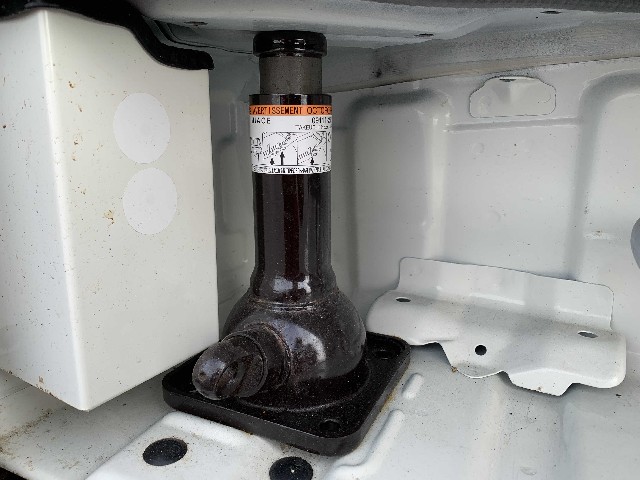 TOYOTA HIACE 2015 Image 29