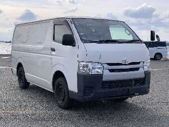 TOYOTA HIACE 2015 Image 25