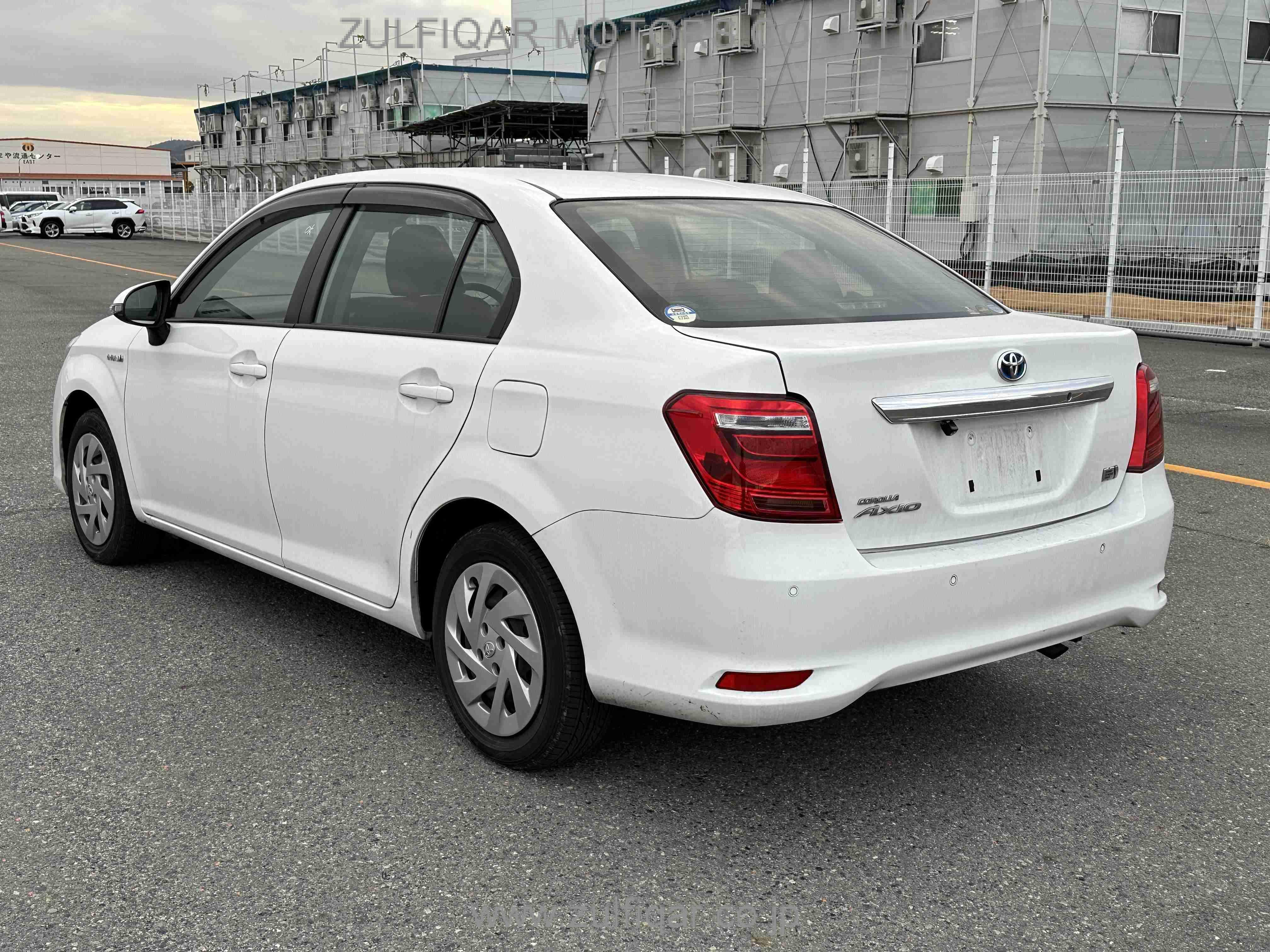 TOYOTA COROLLA AXIO 2018 Image 22